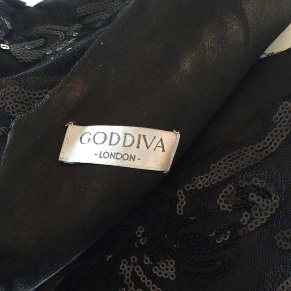 ModCloth Black sequin, mesh plunge cocktail dress - Picture 5 of 5